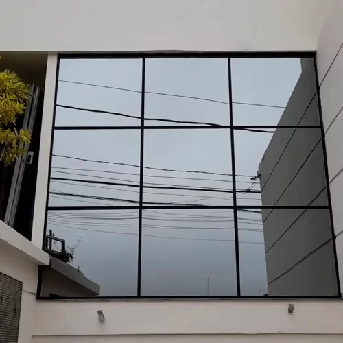 Pele de Vidro Residencial