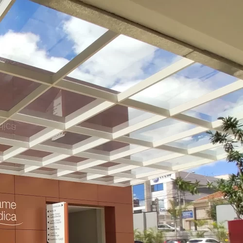 Cobertura-ACM-e-Vidro