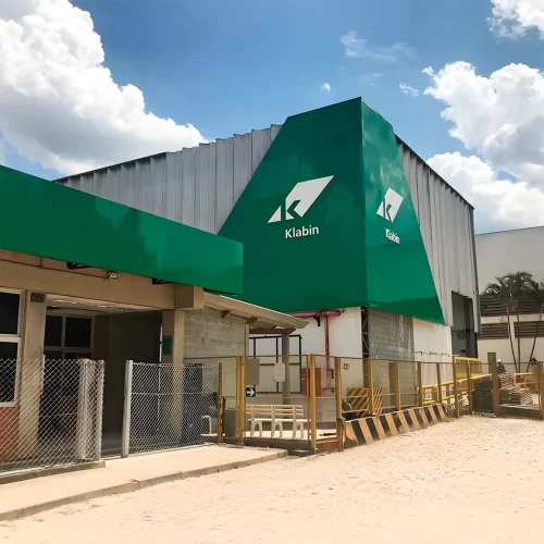Fachada-ACM-Kynar-Klabin