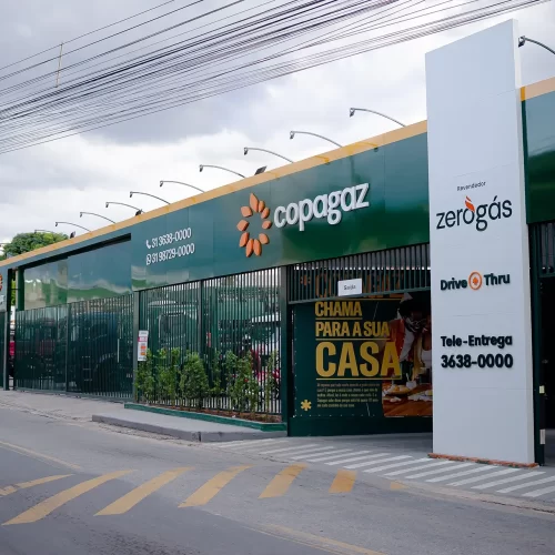 Fachada-Revenda-de-Gas-Fachada-ACM